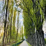 Schoene Aussichten Mitten In - Il Sole *