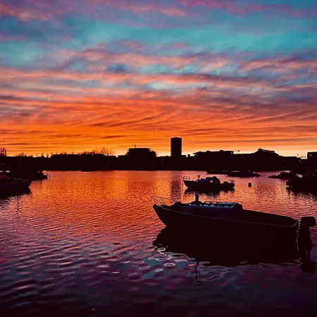 Schoene Aussichten Mitten In - Il Sole Berlin